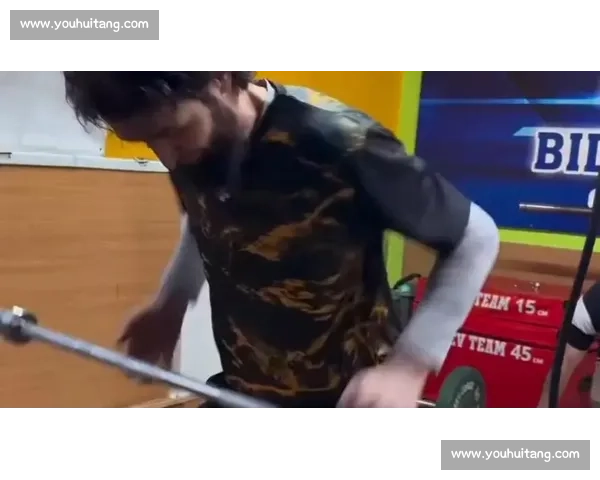 以恢复训练为核心推动运动员竞技状态提升的策略与方法探讨